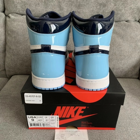 Jordan 1 Patent Leather - Picture 4 of 5